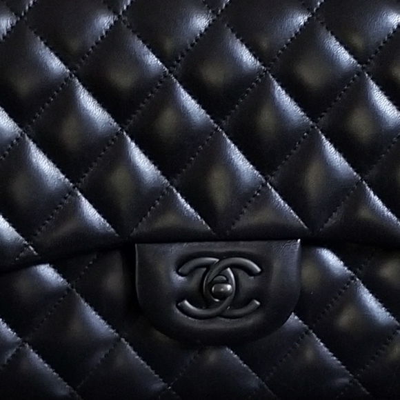 Additional photos of Chanel So Black Limited - Picture 14 of 16